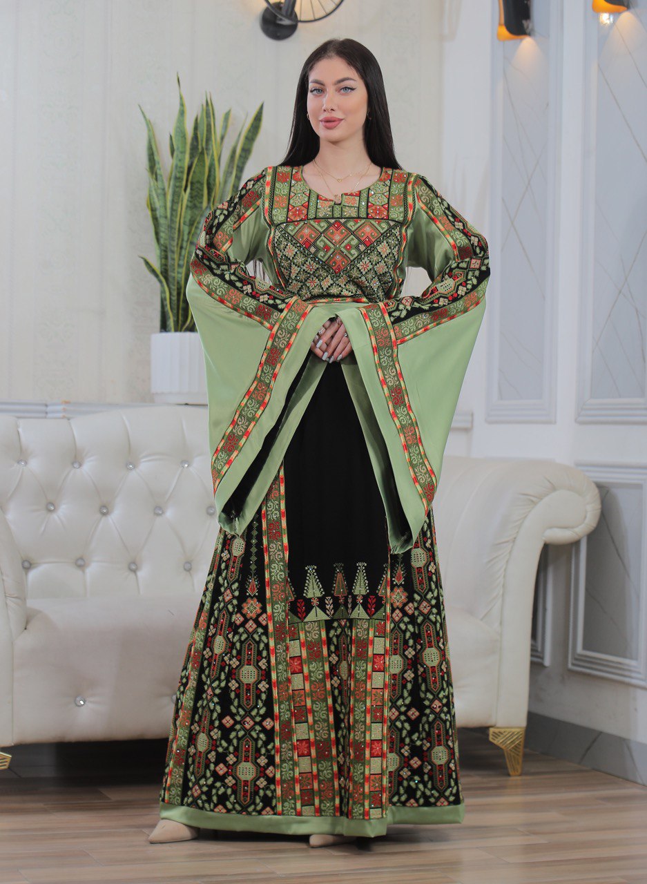 Traditional Embroidered Abaya with Belt and Wide Sleeves