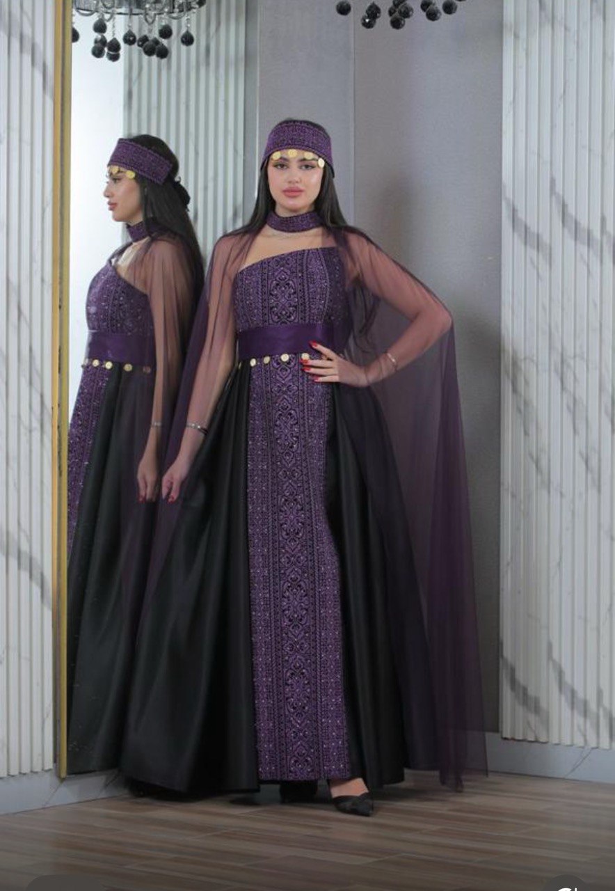 Strapless Embroidered Dress with Wrapped Neck and Long Veil